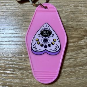 Nah B- Ouija cloche keychain - pink